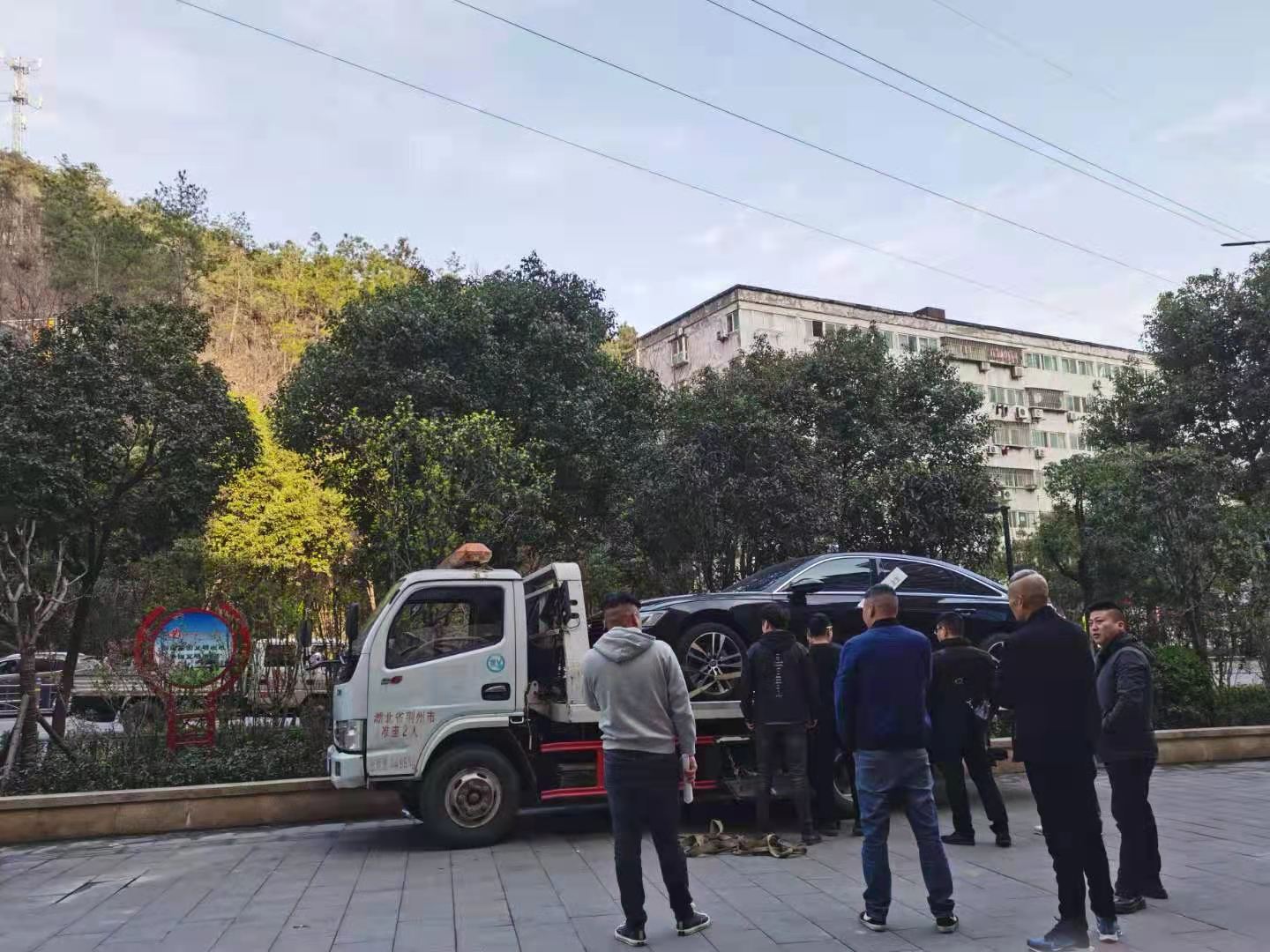 荆州区法院：异地执行 为企业起步开局助跑.jpg